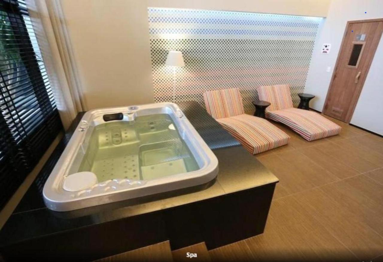 Suites Mondial Salvador Flat Dış mekan fotoğraf